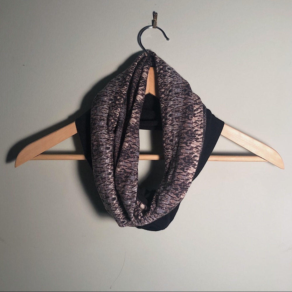 Nordstrom Marble Black Infinity Scarf